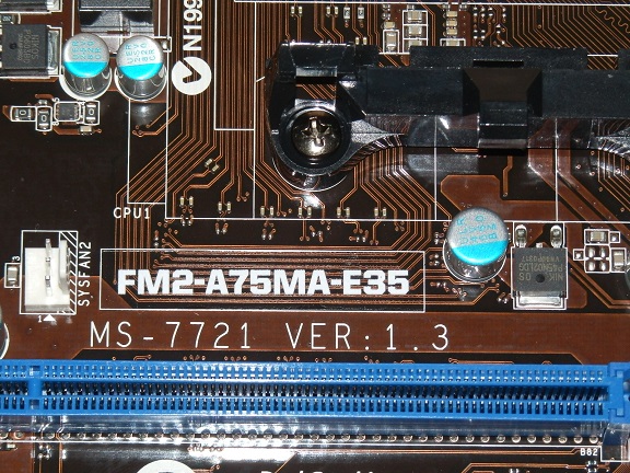 FM2-A75MA-E35 ver.jpg